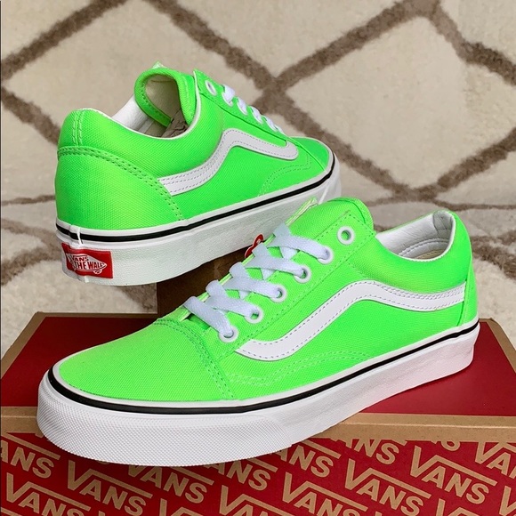 VANS OLD SKOOL NEON GREEN GECKO/TRUE WHITE WMNS - Picture 16 of 16